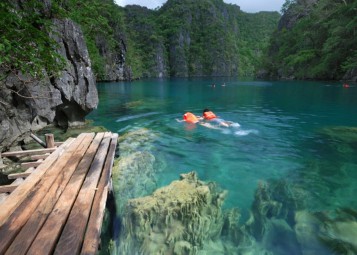 Palawan Island Hopping Tour