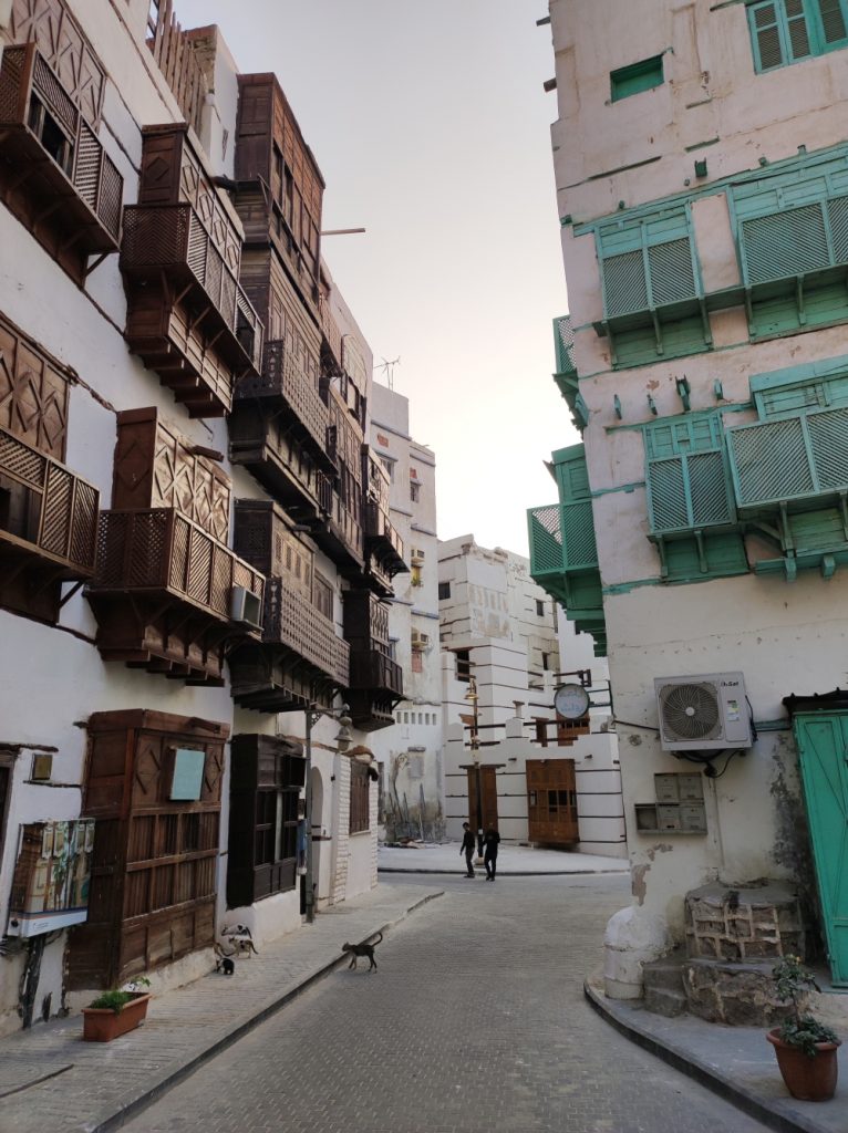 Jeddah Old Town Alley - Visiting Medina and Jeddah involves seeing various types of architecture, but the Roshan adorations in Jeddah are our favourites.