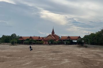 Cambodia Laos border crossing