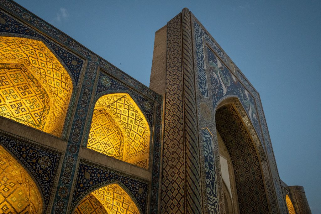 visit uzbekistan - what many people imagine, beautiful cities like Bukhara at dusk.